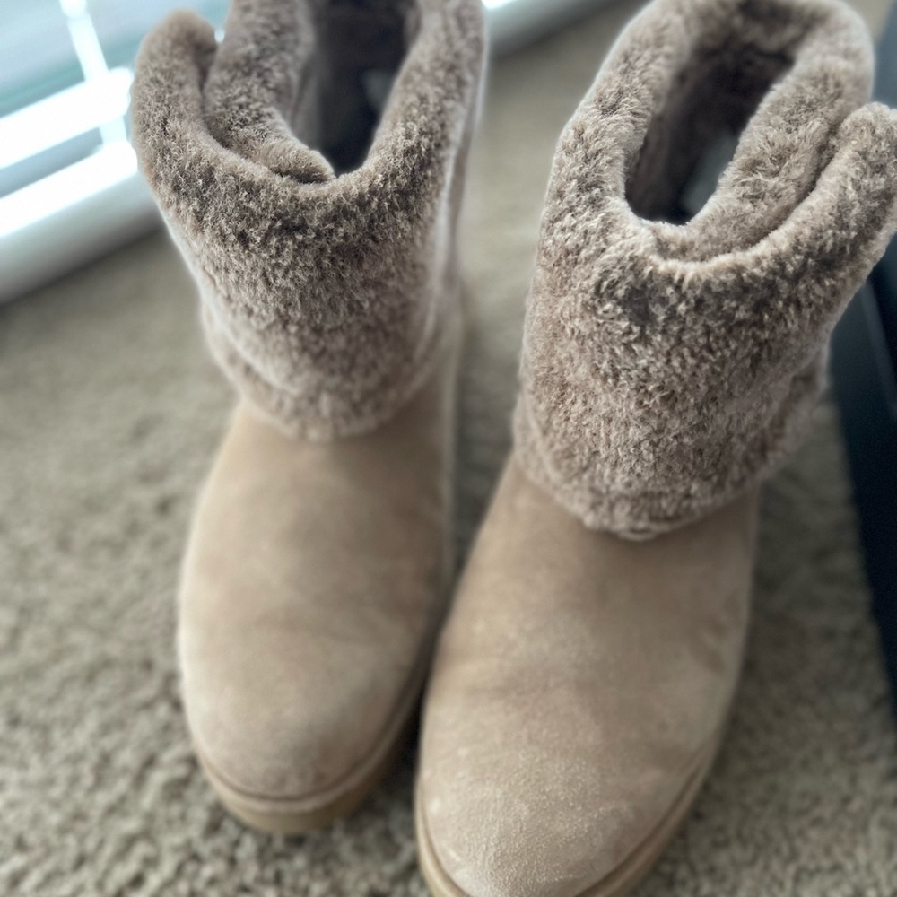 Ugg Boots - image 7